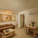 Armonia Hotel Ménites