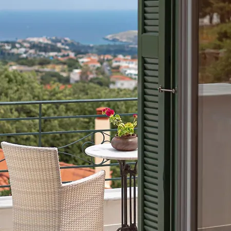 Armonia Hotel Menites