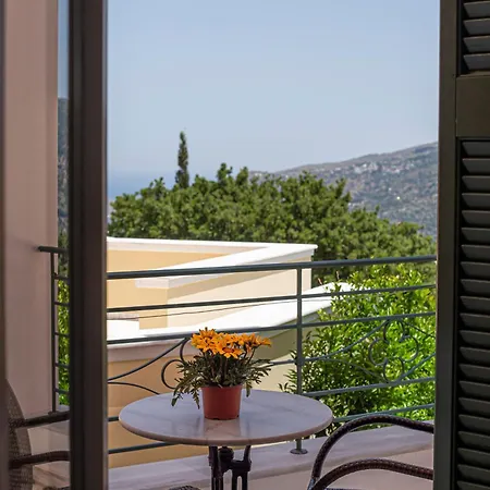 Ξενοδοχείο Armonia Μαίνητες